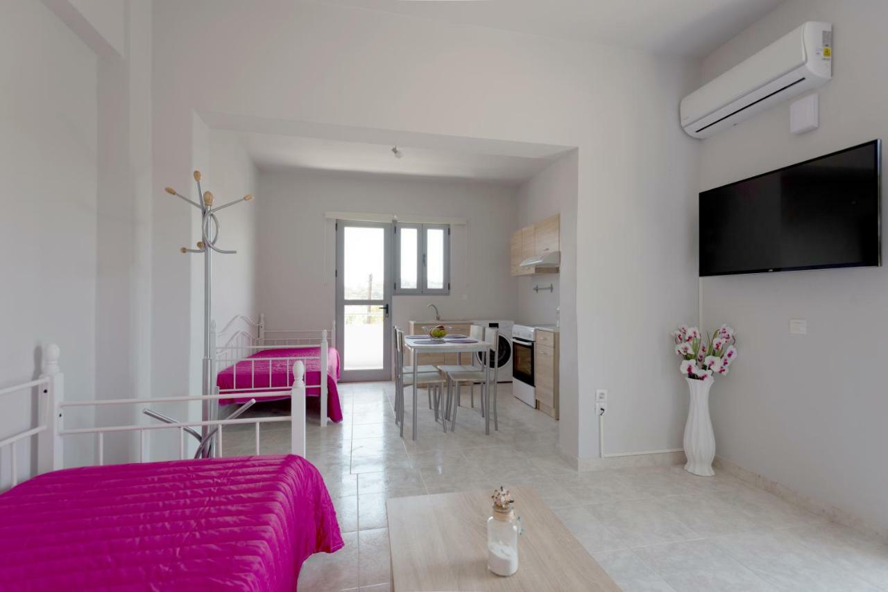 Paulsia Apartments Psinthos Екстериор снимка