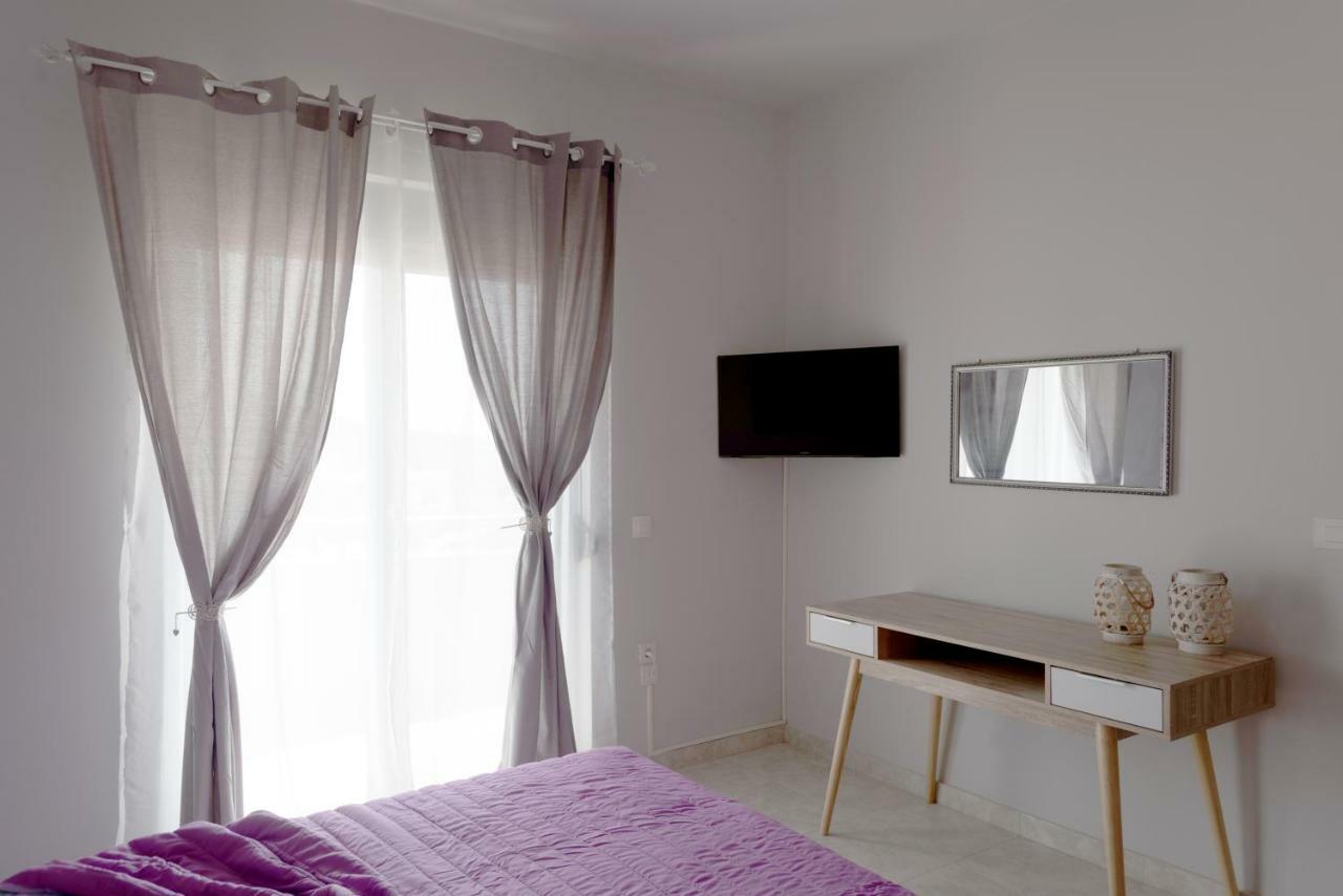 Paulsia Apartments Psinthos Екстериор снимка